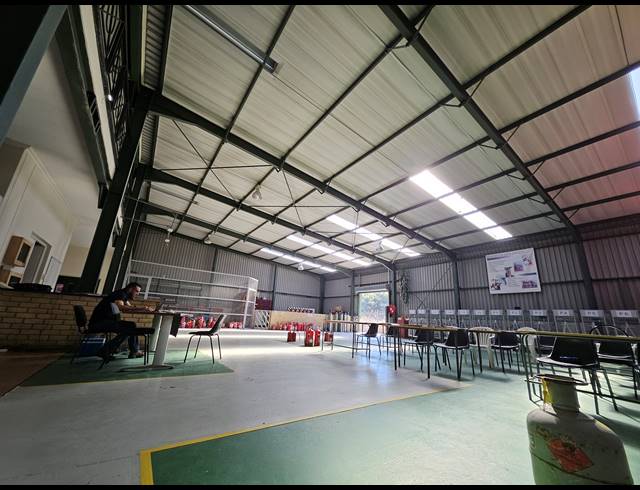 1,452M² WAREHOUSE FOR SALE IN RANDJESPARK
